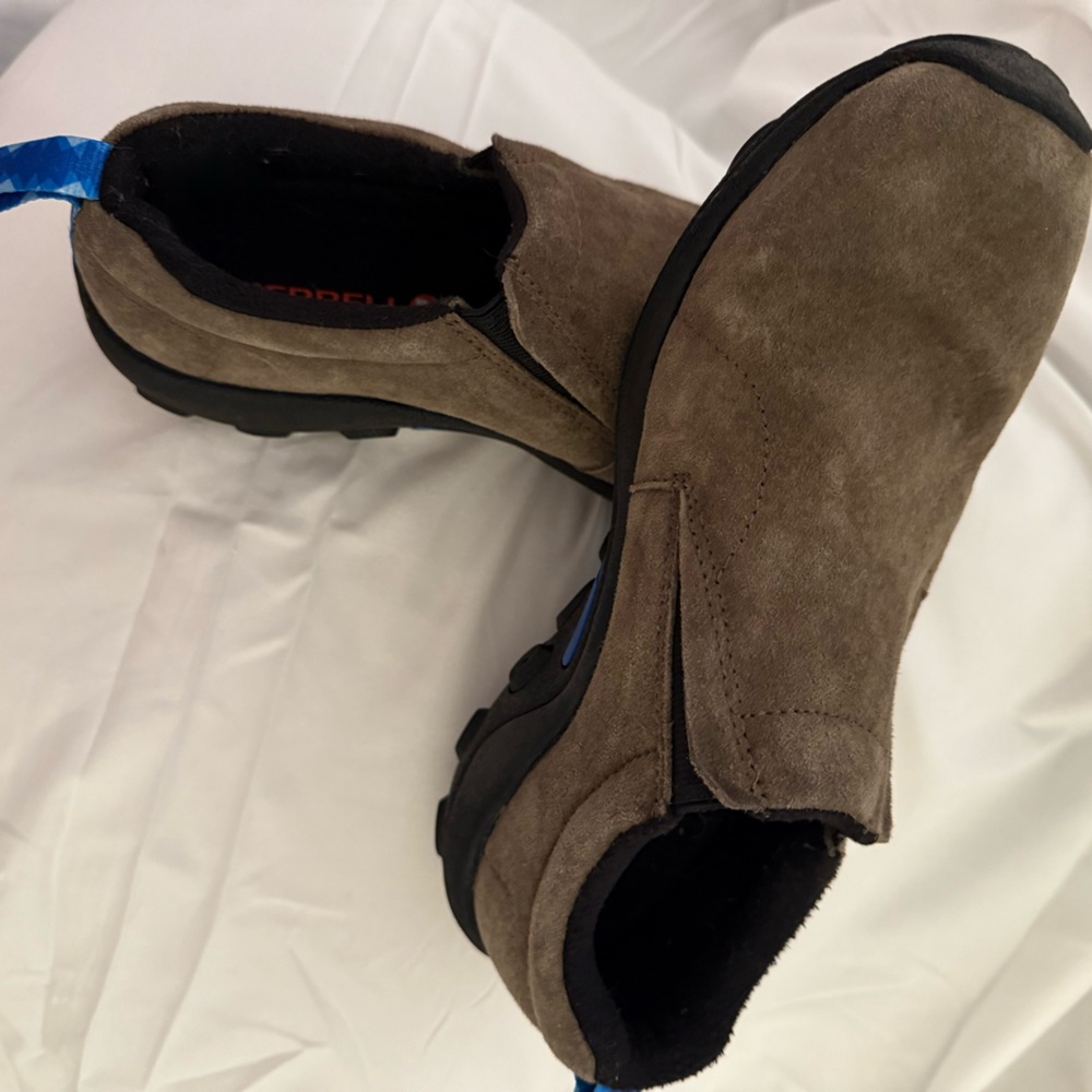 Merrell Womens Size 8 Brown Suede Vibram Slip-On Shoes